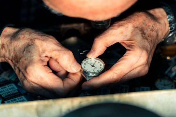 how to care for a mechanical watch
